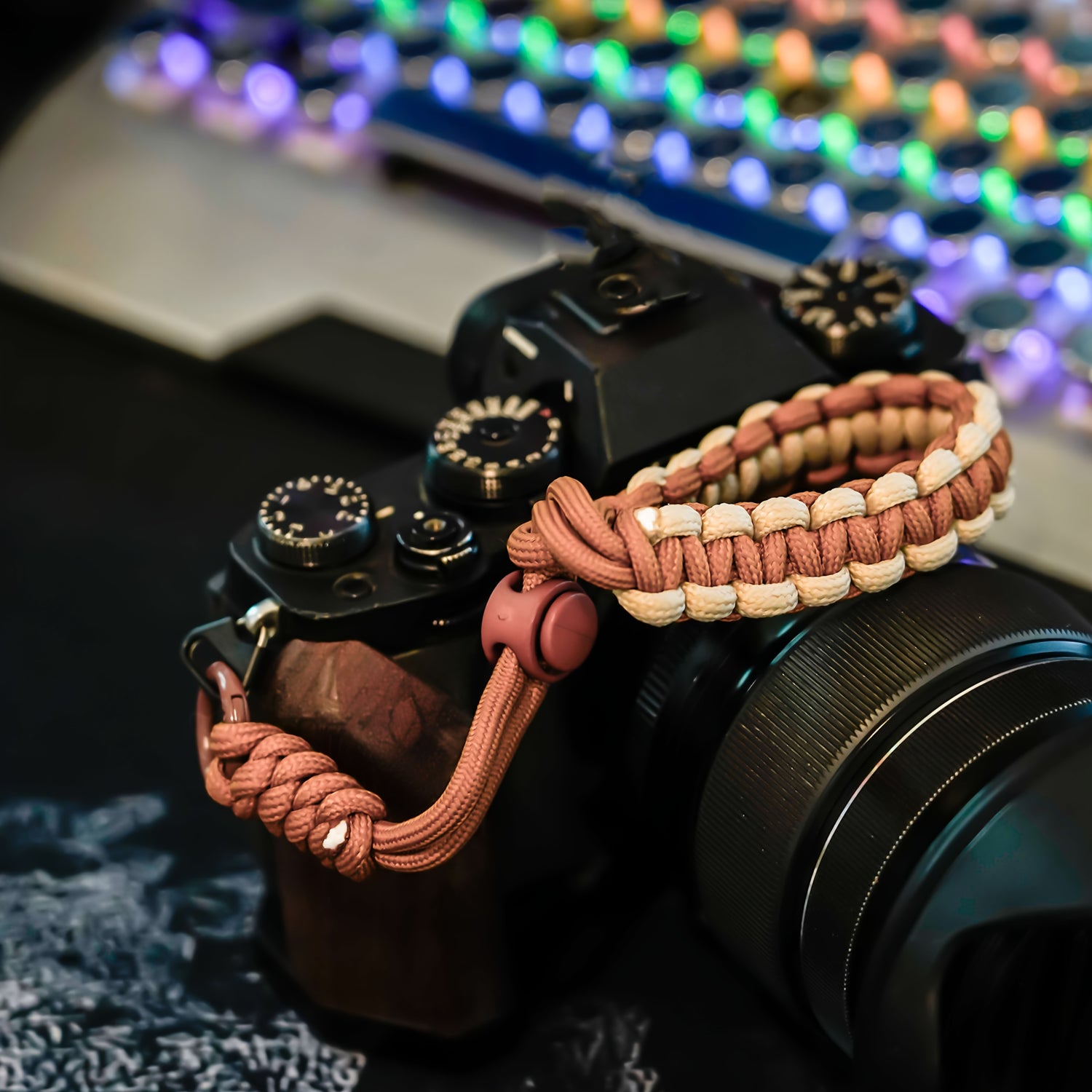 Handmade Two-Tone Polyamide Camera Wrist Strap, Fashionable Outdoor DSLR Hand Grip, Durable Coffee and Brown Bracelet for Photography Enthusiasts