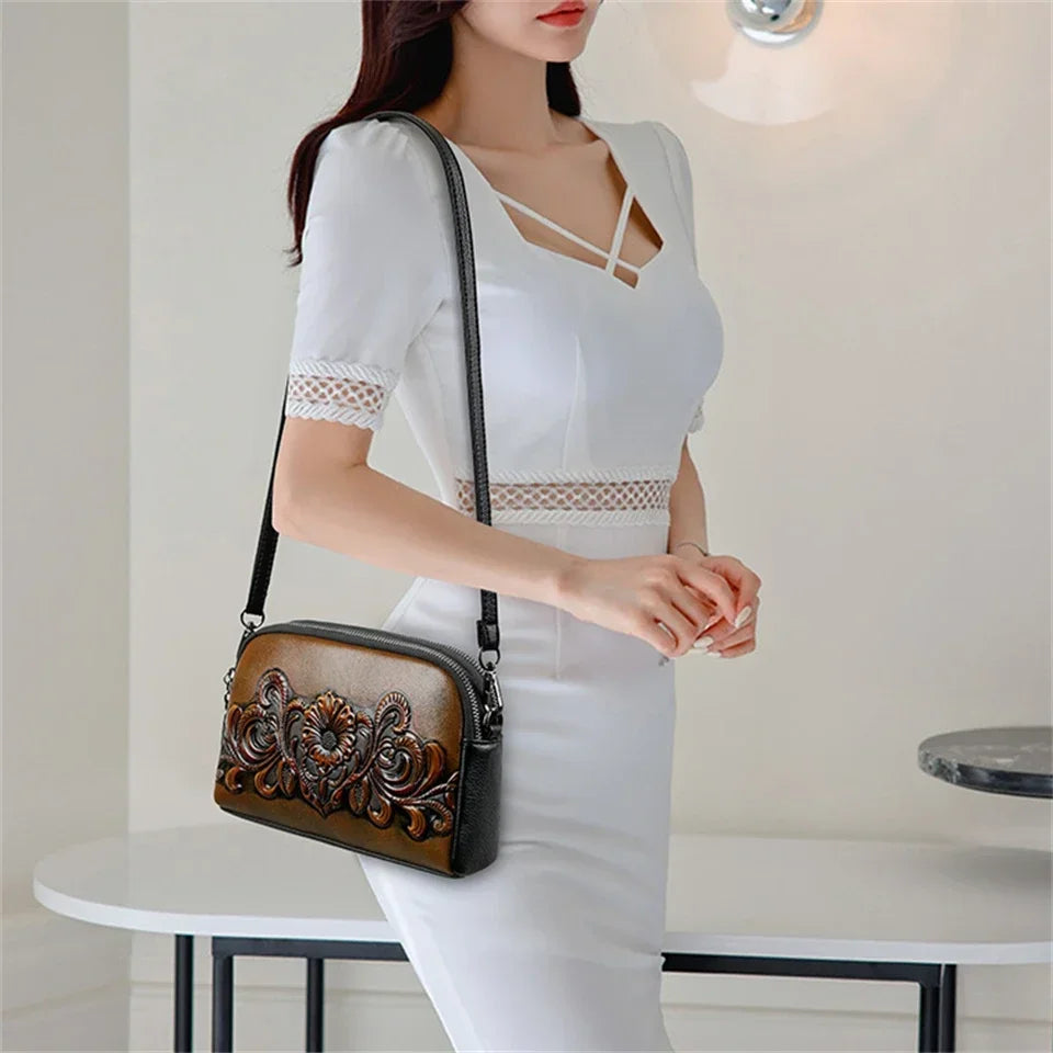 Designer Wrist Bag Women Relief Shoulder Bag Retro Small Fashionable Mommy Phone Pocket High-quality Leather Crossbody Purse New